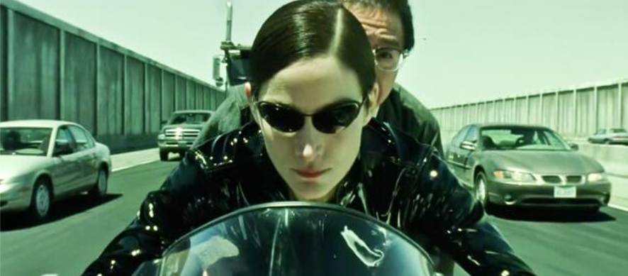 Carrie Anne Moss in MATRIX RELOADED, Festivale film review;886x389