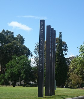 Melbourne's Royal Botanic Gardens, (c) Ali Kayn 2013; 280x329