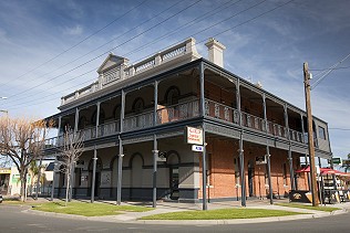 Historic building at Cobram Barooga; 2009 Robert Blackburn; courtesy Tourism Victoria; 316x211